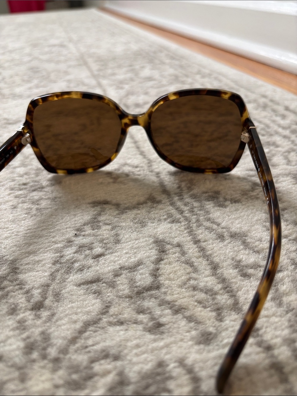 kate spade Tortoise Pattern Oversized Square Sunglasses - polarized Brown Lenses - Picture 5 of 8